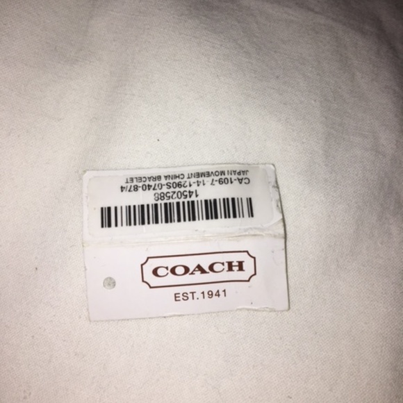 Coach Watch with Date and crystals around face - Picture 14 of 14